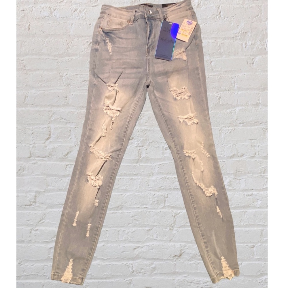 NWT Thread & Others Skinny Jeans - 7/8